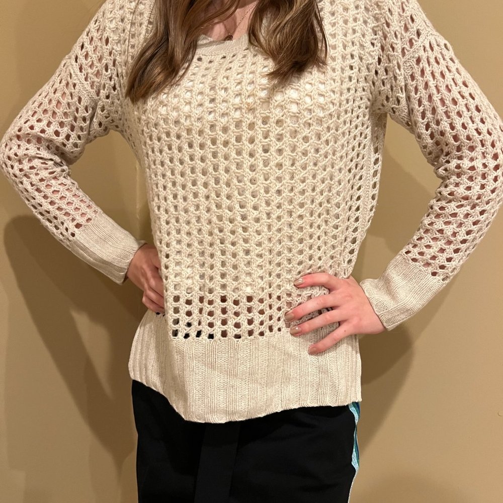 Bloomingdales Cashmere Sweater Size M